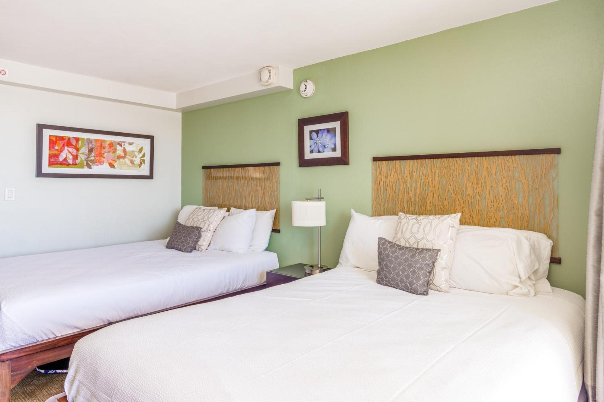 Island Colony Suites Honolulu Oda fotoğraf