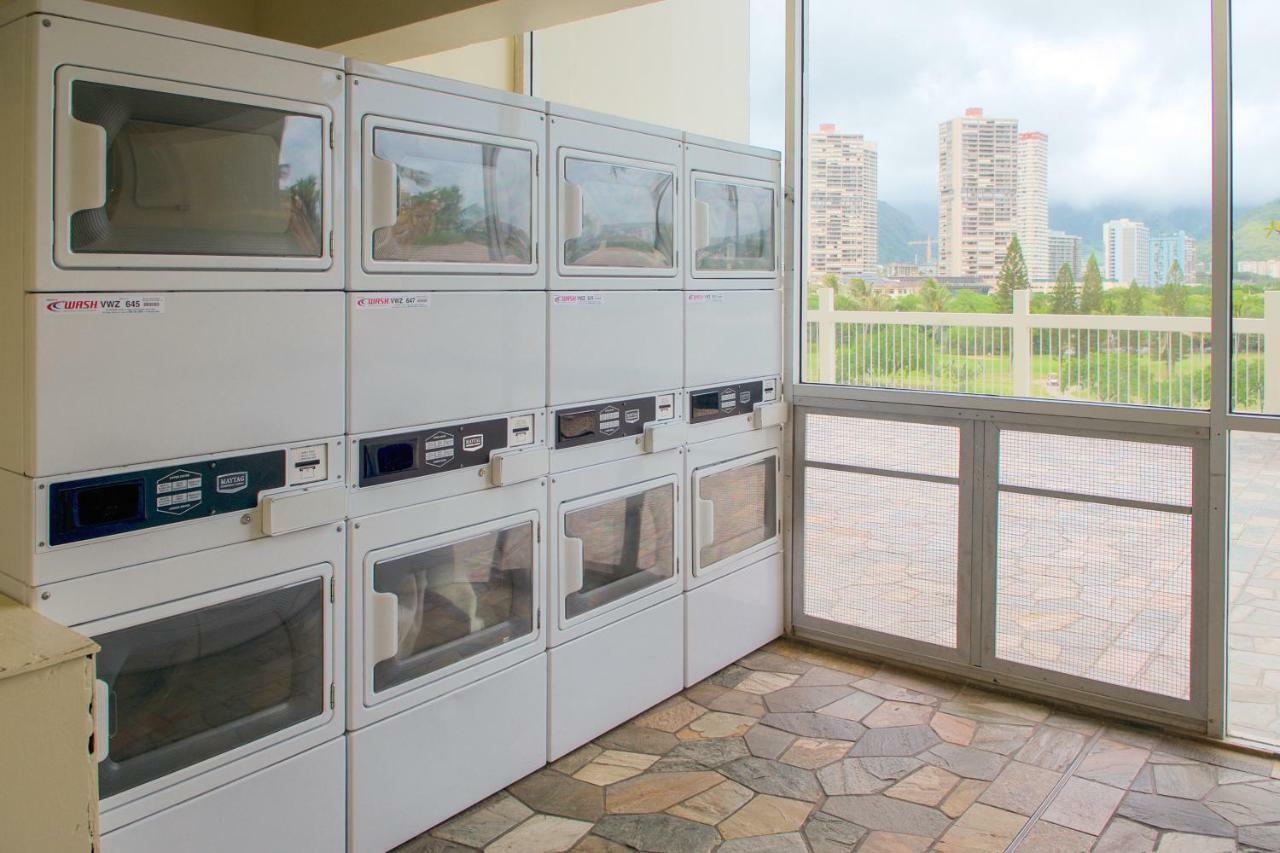 Island Colony Suites Honolulu Dış mekan fotoğraf