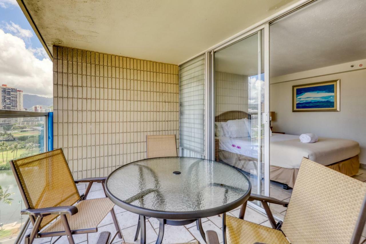 Island Colony Suites Honolulu Oda fotoğraf
